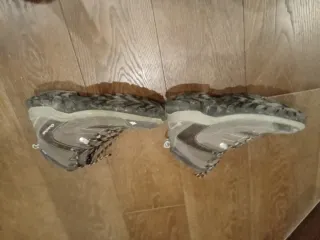 Scarpe trekking Quechua 45 grigie nere