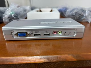 Hub USB VGA Equip 4 Puertos