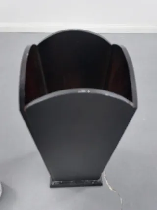 Paragüero negro de madera