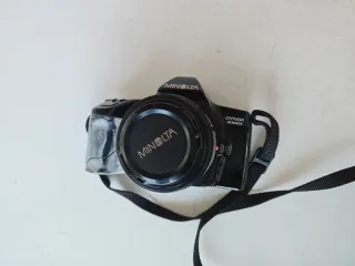 Minolta Dynax 3000i Cámara Analógica