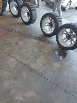 Llantas 17 Mercedes 10000 km