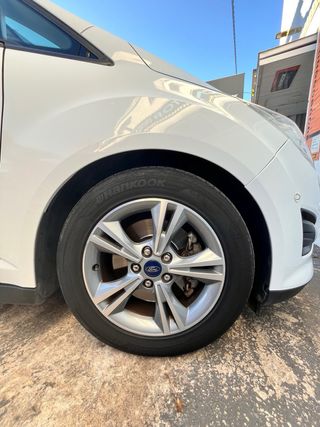 Ford Grand C-MAX 2015