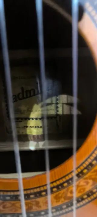 Guitarra Admira Princesa