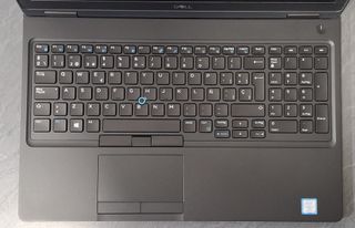 Dell Latitude 5590 i7 256GB SSD 16GB RAM