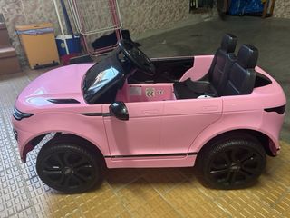 Coche eléctrico infantil Land Rover rosa