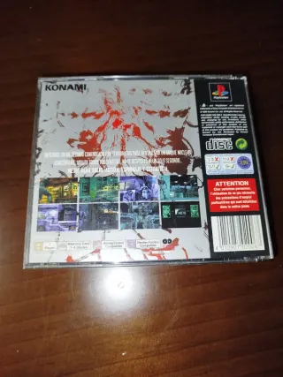 Metal Gear Solid PS1. Juego PAL+ Demo Silent Hill.