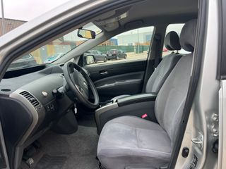 Toyota Prius GARANTÍA NACIONAL