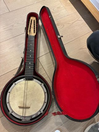 Banjo Parisiana con funda