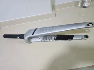 Horquilla Carbono MMR.