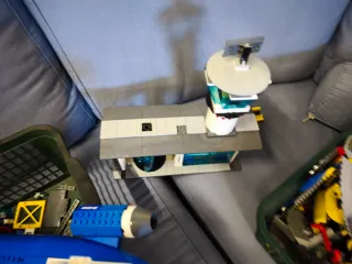 Lego Terminal Passeggeri alcuni pezzi mancanti