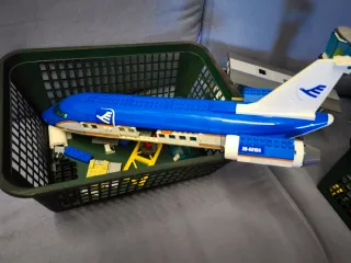 Lego Terminal Passeggeri alcuni pezzi mancanti