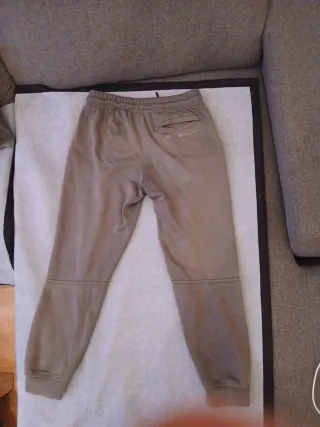 Pantalón Gris Hoodrich