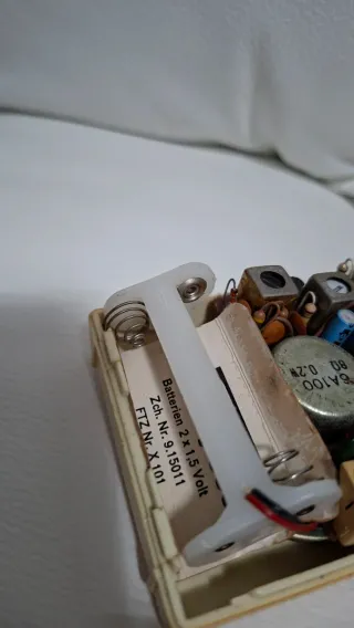 Grundig Micro Boy 300 Radio Anni 70