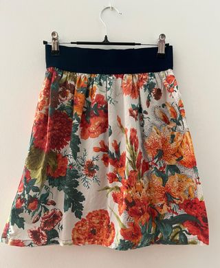 Minifalda Zara floral XS