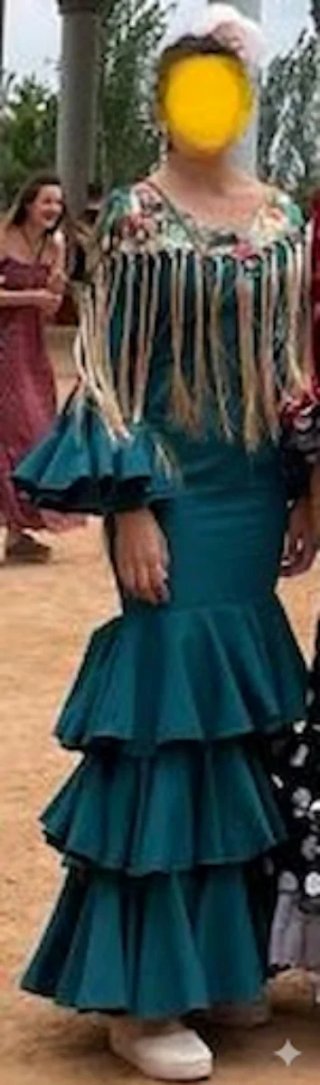 Traje de gitana / flamenca con volantes