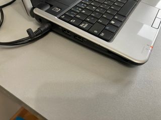 Mini Portátil Dell Atom