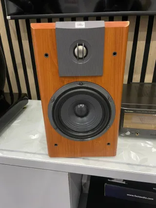 Altavoces JBL LX 2002 Marrones
