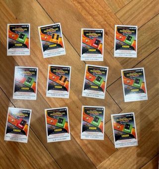 Lote ampliación Adrenalyn 2026 con caja de regalo