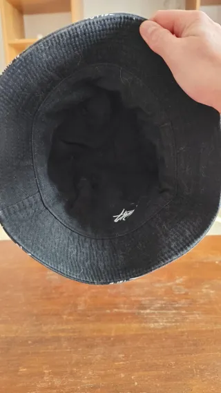 Cappellino bucket nero THUG LIFE