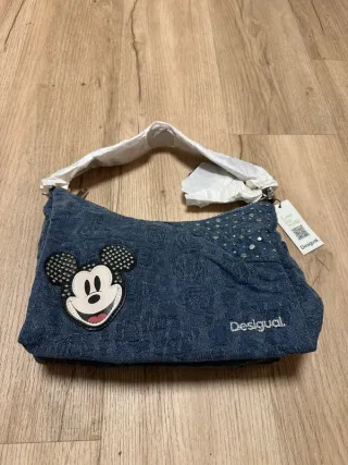 Cartera bandolera marca desigual colaboracion Disn