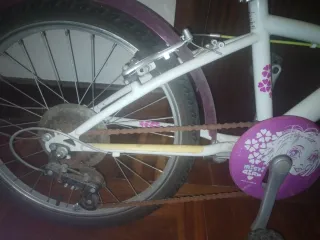 Bicicleta Niña Rosa y Blanca