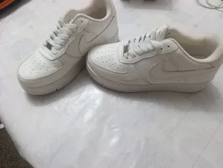 Nike Air Force 1 '07 Blancas