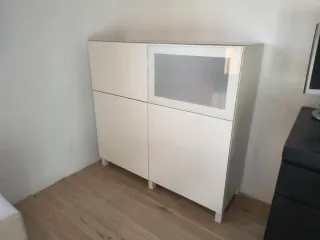 Mobile credenza bianco in cristallo Ikea