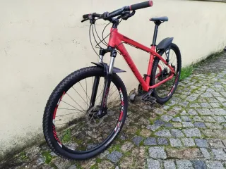 Bicicleta Berg Trail 50 27.5
