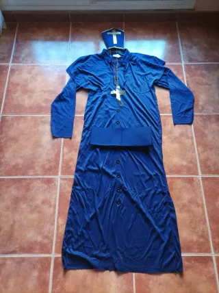 Lote 19 Accesorios Disfraces Máscaras Pelucas etc.