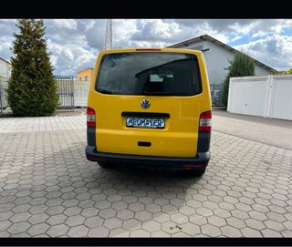 Volkswagen Transporter T5 2012