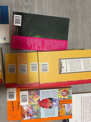 Caja de libros de lectura