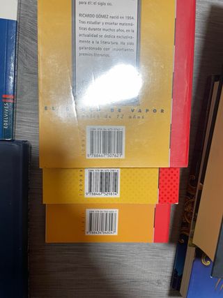 Caja de libros de lectura