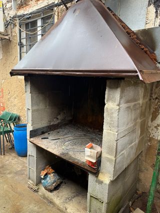 SE ALQUILA BAR EN ANICETO COLOMA ALMANSA