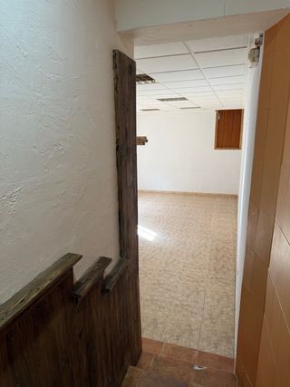 SE ALQUILA BAR EN ANICETO COLOMA ALMANSA