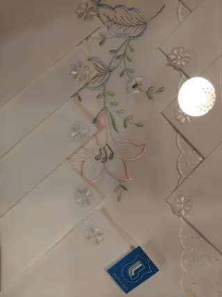 Completo tovaglia e tovaglioli Puro Lino Bassetti