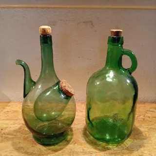 Juego 2 recipientes de vidrio verdes