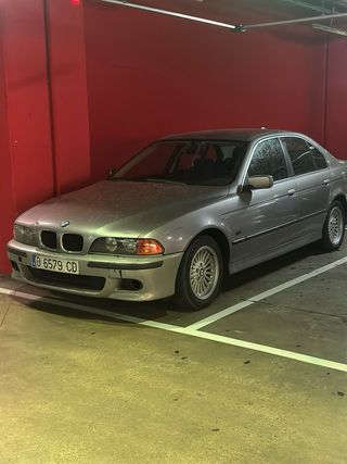 BMW Serie 5 1999 SOLO CAMBIO