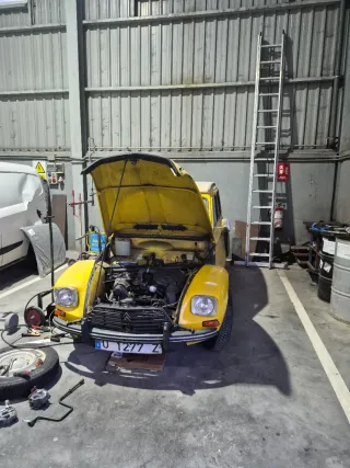 Citroen dyane6  1982