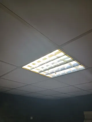 3 Plafón grande de 60×60cms con barras de regalo