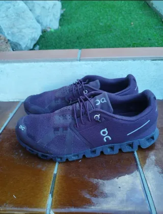 Zapatillas On Cloud Moradas