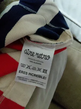 Sudadera Retro Rayas Azul Marino y Rojo