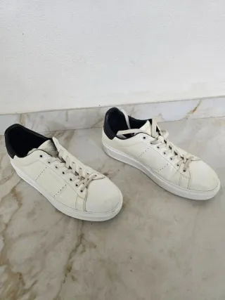 Scarpe Woolrich bianche e nere