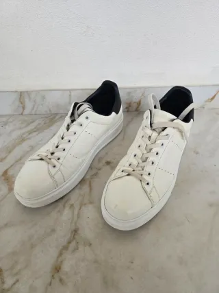 Scarpe Woolrich bianche e nere