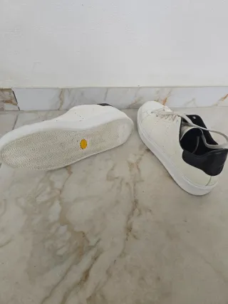 Scarpe Woolrich bianche e nere