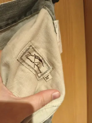 Pantalón vaquero Thomas Burberry gris