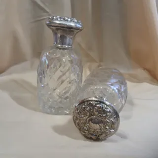 Conjunto 2 botellas perfume cristal tallado