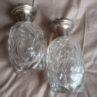 Conjunto 2 botellas perfume cristal tallado