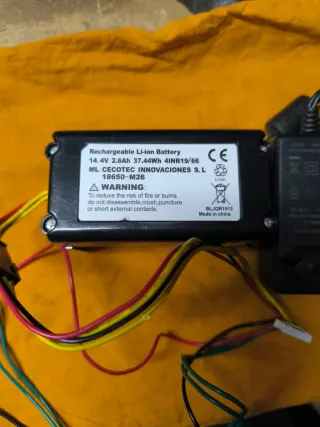 Batería Li-ion Recargable CECOTEC 14.4V 2.6Ah