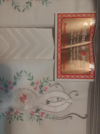 Tovaglia 12 posti ricamata lunghezza 190 cm x 112