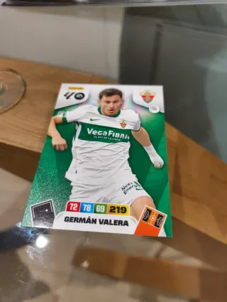 Cromo Kiko Femenía Adrenalyn XL 25-26